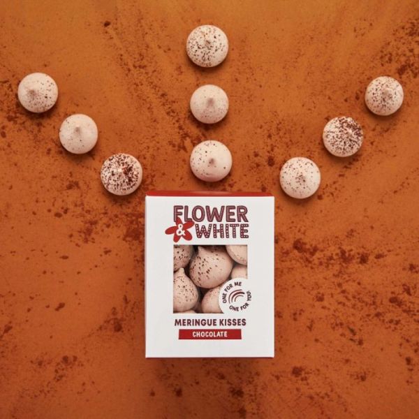 Flower & White Meringue Kisses - Chocolate - 100g