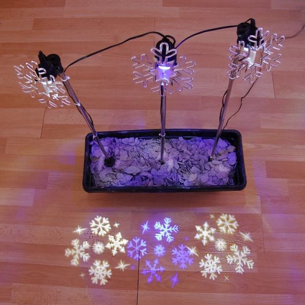 Set Of 3 Projector With Snowflake